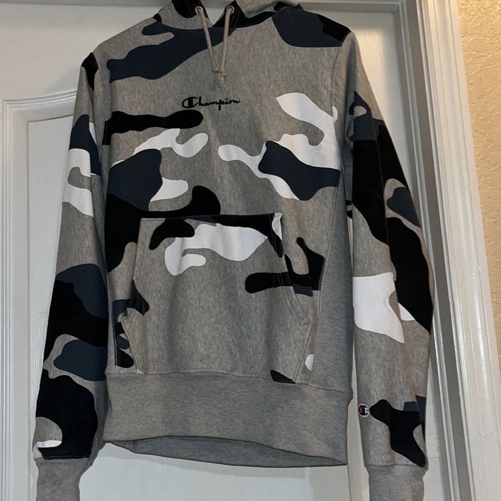 Champion hoodie
